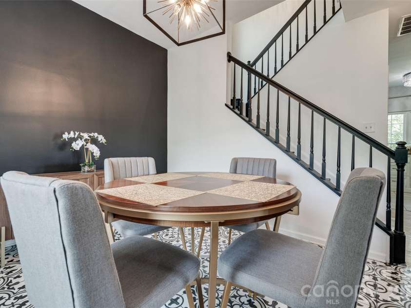 12007 Presnell Place, Charlotte, NC 28273.  MLS# CAR4365163, YatesRealty ID 16208. 