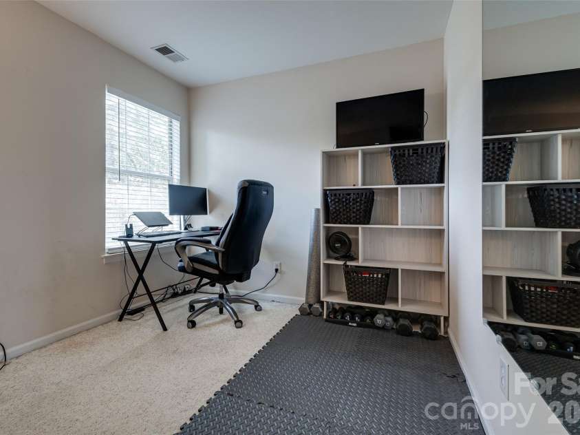 12007 Presnell Place, Charlotte, NC 28273.  MLS# CAR4365163, YatesRealty ID 16208. 