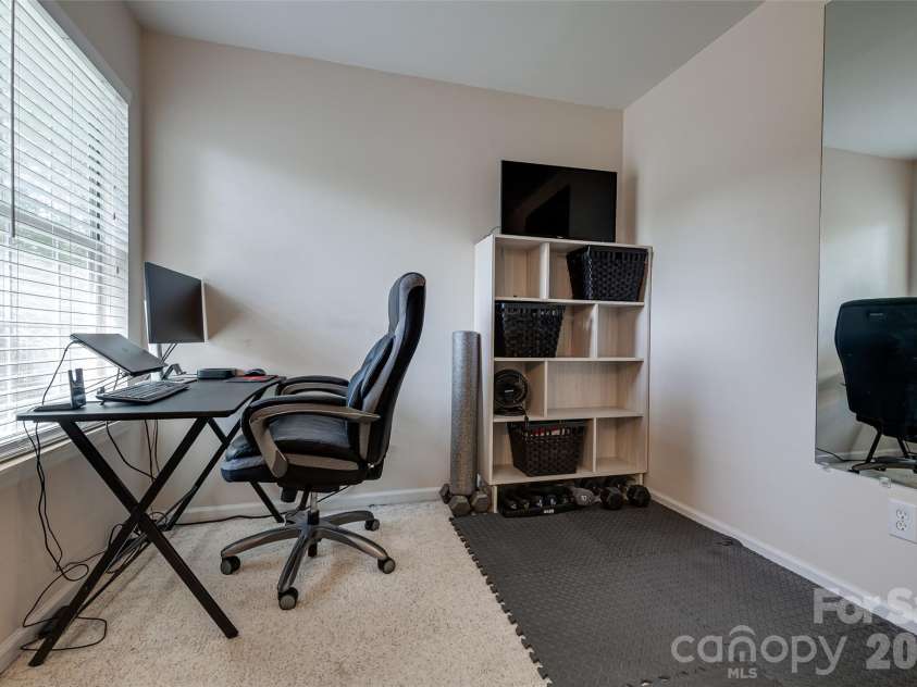 12007 Presnell Place, Charlotte, NC 28273.  MLS# CAR4365163, YatesRealty ID 16208. 