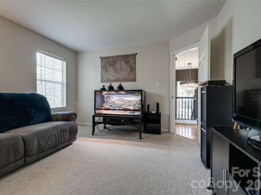 12007 Presnell Place, Charlotte, NC 28273.  MLS# CAR4365163, YatesRealty ID 16208. 