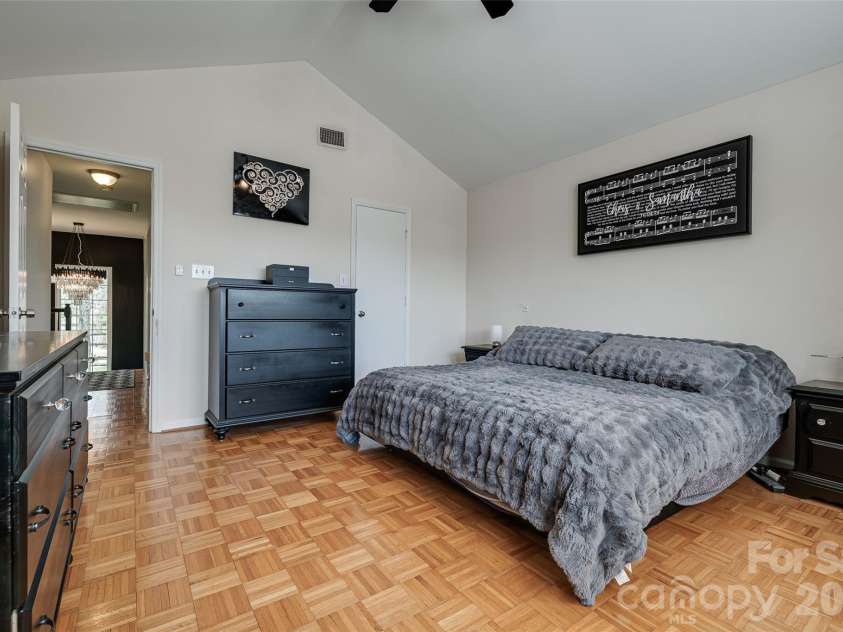 12007 Presnell Place, Charlotte, NC 28273.  MLS# CAR4365163, YatesRealty ID 16208. 