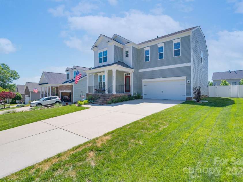4117 Sunset Ridge Drive, Rock Hill, SC 29732.  MLS# CAR4265419, YatesRealty ID 16208. 