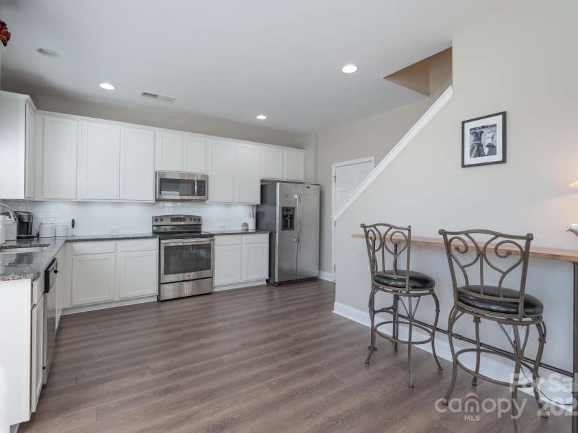 4117 Sunset Ridge Drive, Rock Hill, SC 29732.  MLS# CAR4265419, YatesRealty ID 16208. 