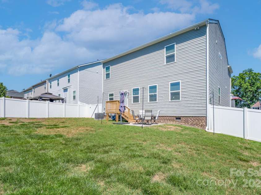 4117 Sunset Ridge Drive, Rock Hill, SC 29732.  MLS# CAR4265419, YatesRealty ID 16208. 