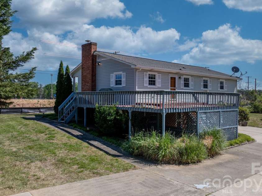 65 Pinewood Road, Granite Falls, NC 28630.  MLS# CAR4374012, YatesRealty ID 16209. 