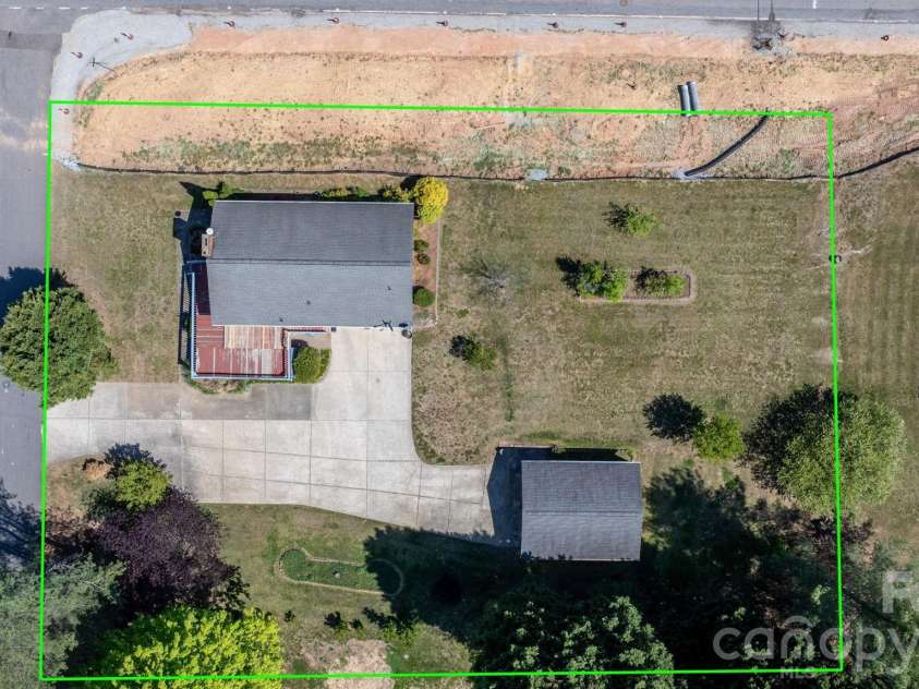 65 Pinewood Road, Granite Falls, NC 28630.  MLS# CAR4374012, YatesRealty ID 16209. 