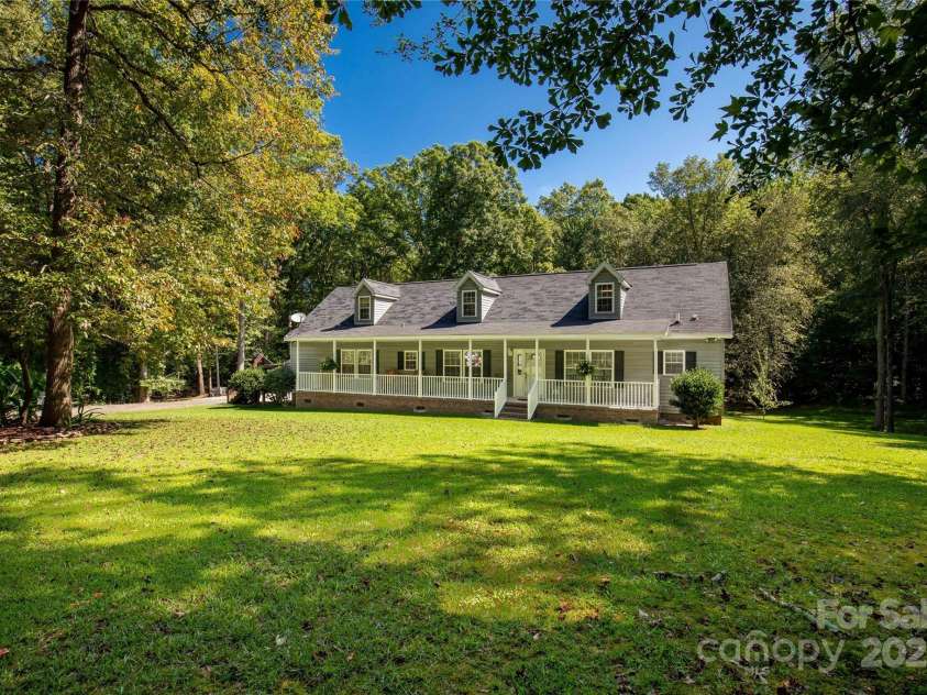 1738 Charlotte Highway, Lancaster, SC 29720.  MLS# CAR4265269, YatesRealty ID 16211. 