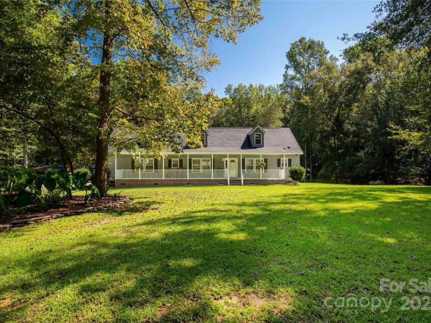 1738 Charlotte Highway, Lancaster, SC 29720.  MLS# CAR4265269, YatesRealty ID 16211. 
