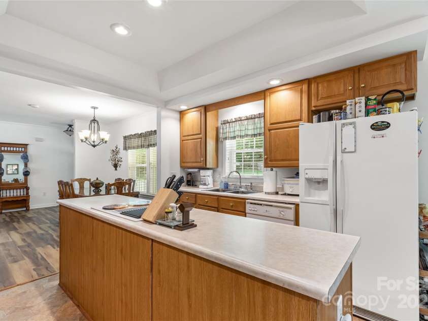 1738 Charlotte Highway, Lancaster, SC 29720.  MLS# CAR4265269, YatesRealty ID 16211. 