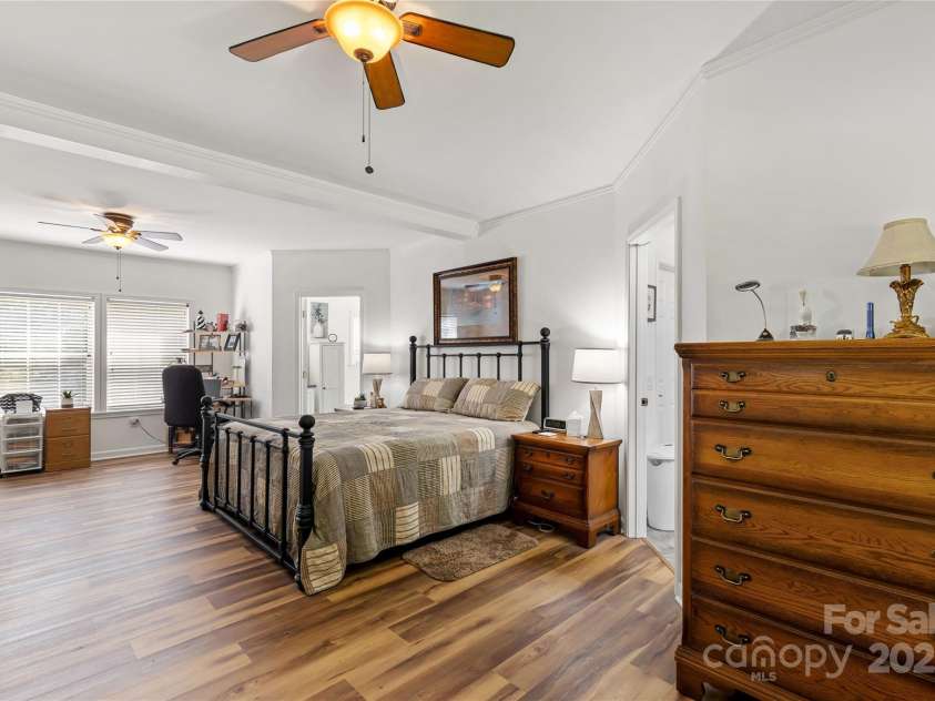 1738 Charlotte Highway, Lancaster, SC 29720.  MLS# CAR4265269, YatesRealty ID 16211. 