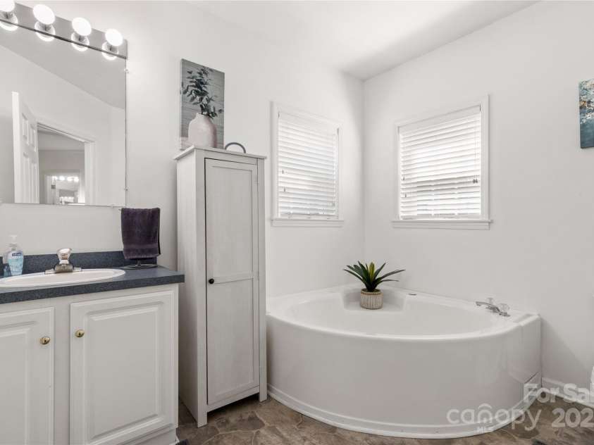 1738 Charlotte Highway, Lancaster, SC 29720.  MLS# CAR4265269, YatesRealty ID 16211. 