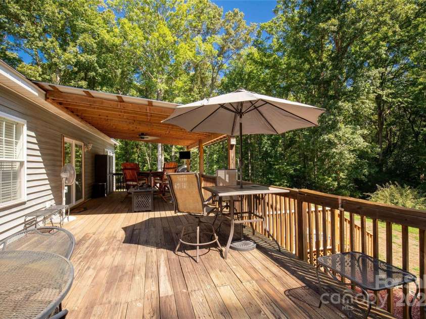 1738 Charlotte Highway, Lancaster, SC 29720.  MLS# CAR4265269, YatesRealty ID 16211. 