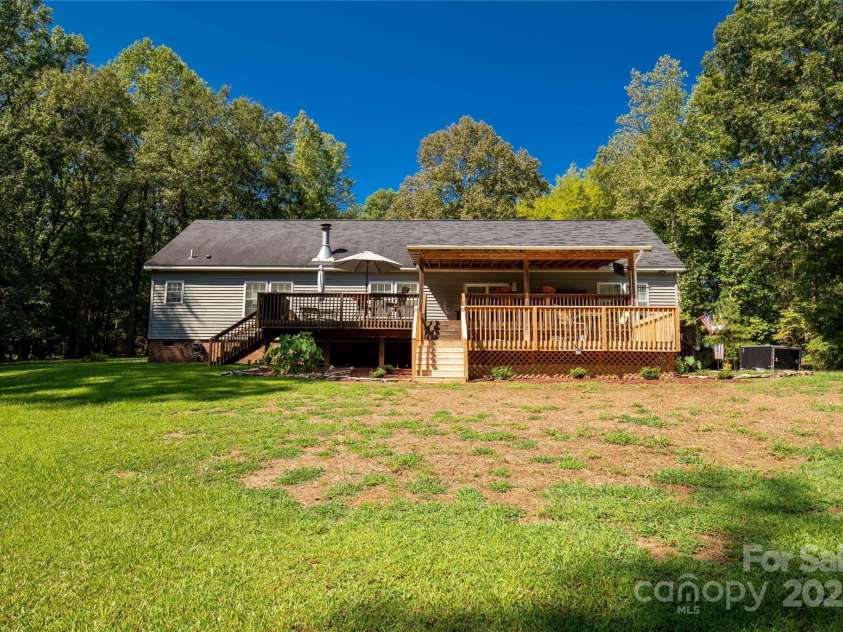 1738 Charlotte Highway, Lancaster, SC 29720.  MLS# CAR4265269, YatesRealty ID 16211. 