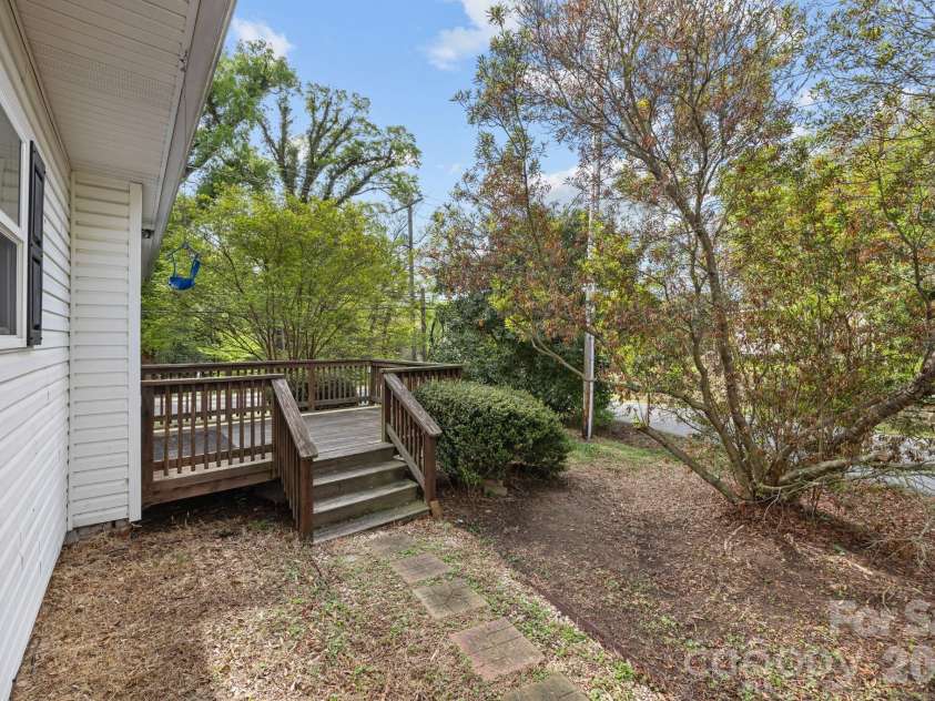 708 Old Charlotte Road, Concord, NC 28027.  MLS# CAR4341638, YatesRealty ID 16211. 