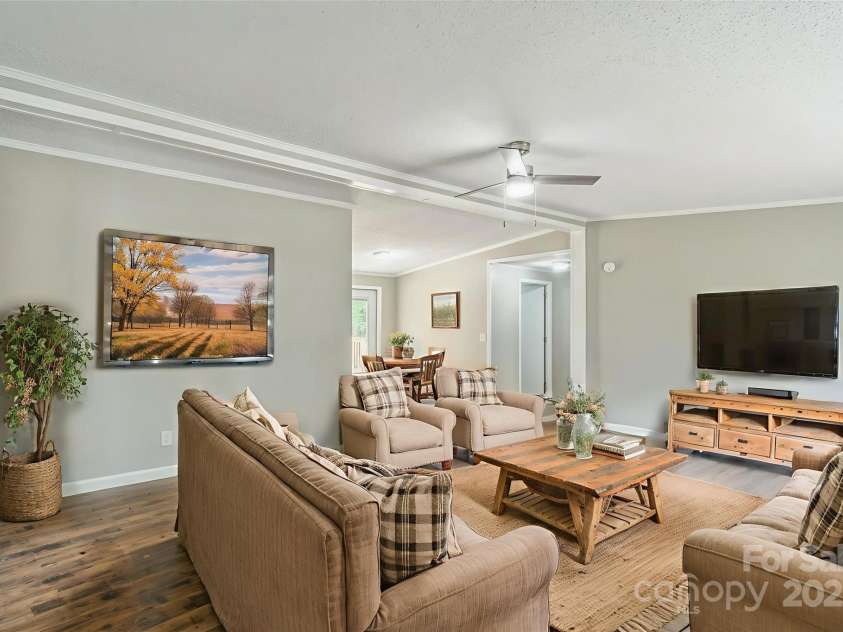 1245 Forest Ridge Road, Bessemer City, NC 28016.  MLS# CAR4265467, YatesRealty ID 16212. 