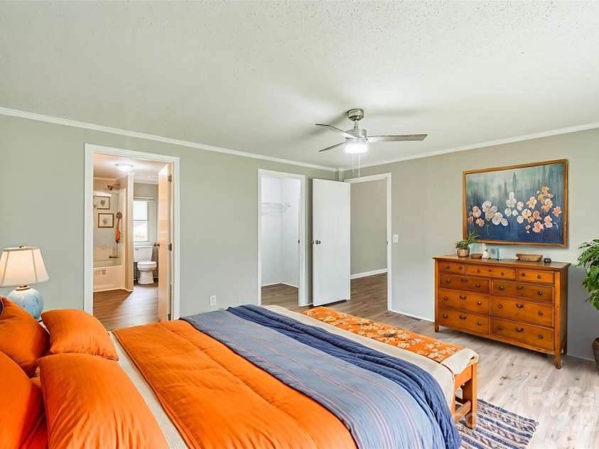 1245 Forest Ridge Road, Bessemer City, NC 28016.  MLS# CAR4265467, YatesRealty ID 16212. 