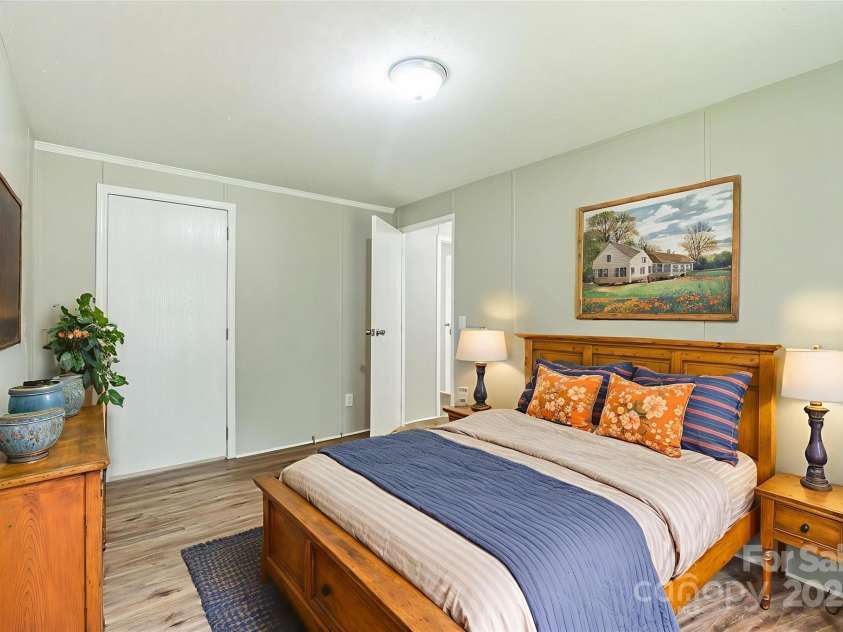 1245 Forest Ridge Road, Bessemer City, NC 28016.  MLS# CAR4265467, YatesRealty ID 16212. 