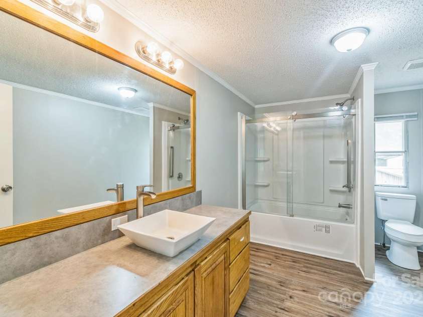 1245 Forest Ridge Road, Bessemer City, NC 28016.  MLS# CAR4265467, YatesRealty ID 16212. 