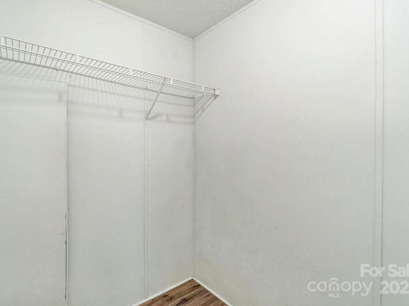 1245 Forest Ridge Road, Bessemer City, NC 28016.  MLS# CAR4265467, YatesRealty ID 16212. 