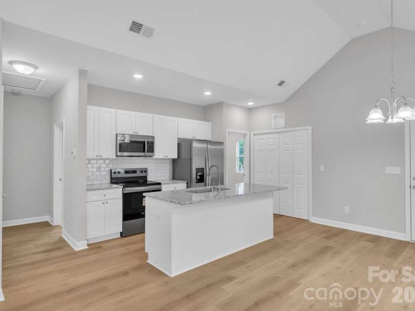 208 Railroad Avenue, East Spencer, NC 28039.  MLS# CAR4331688, YatesRealty ID 16212. 