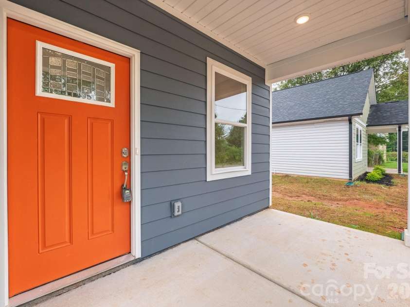 208 Railroad Avenue, East Spencer, NC 28039.  MLS# CAR4331688, YatesRealty ID 16212. 