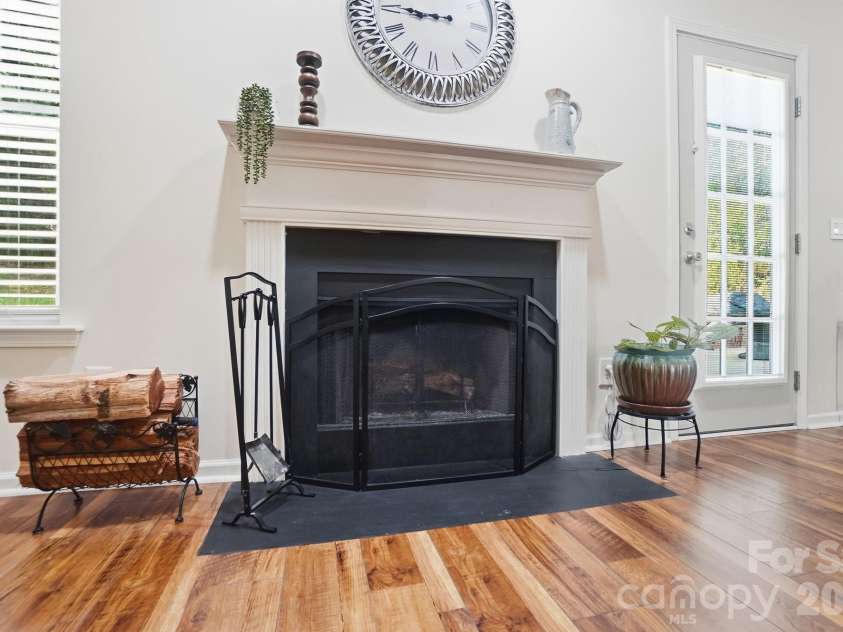 2109 Coral Berry Lane, Waxhaw, NC 28173.  MLS# CAR4360421, YatesRealty ID 16213. 