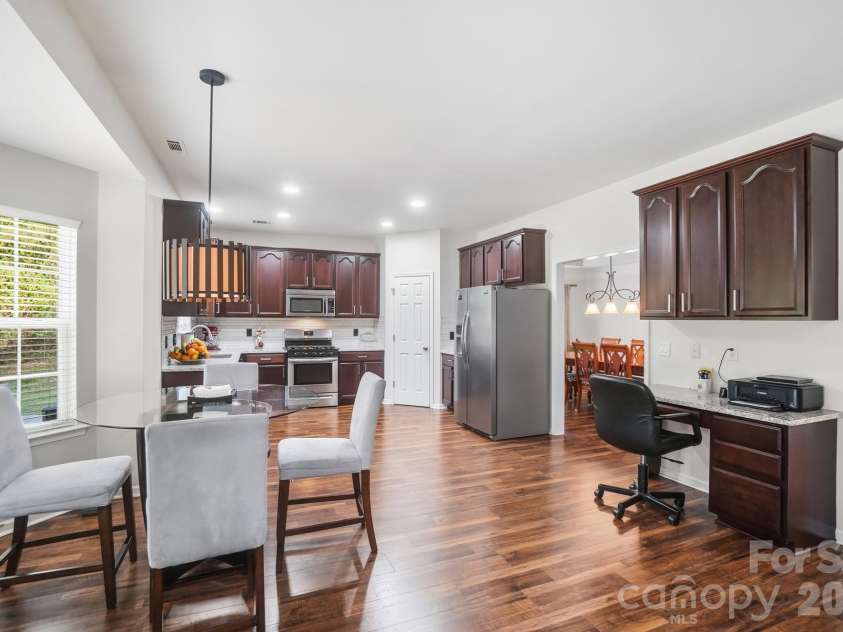 2109 Coral Berry Lane, Waxhaw, NC 28173.  MLS# CAR4360421, YatesRealty ID 16213. 
