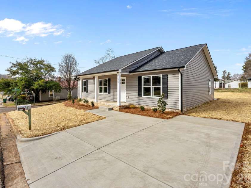 125 Doody Avenue, Norwood, NC 28128.  MLS# CAR4317866, YatesRealty ID 16217. 