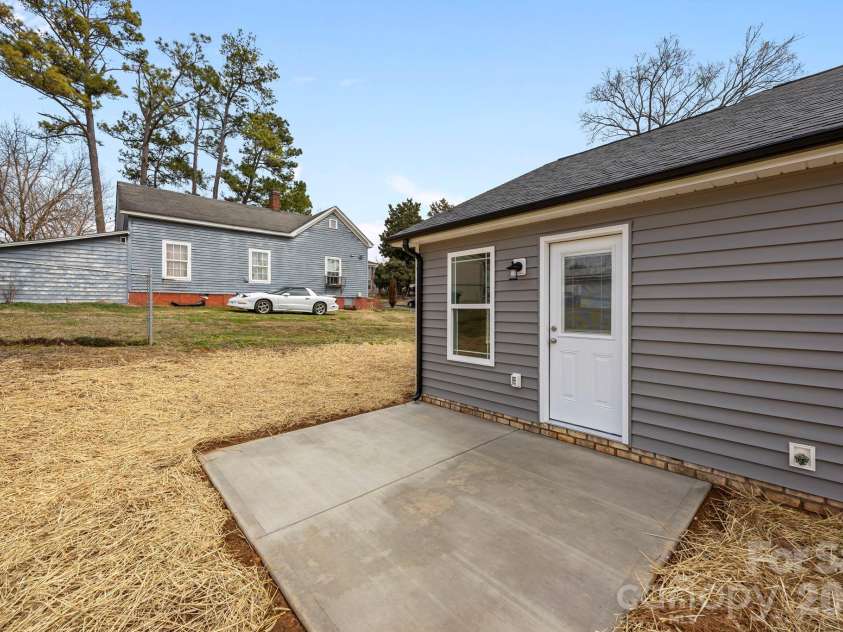 125 Doody Avenue, Norwood, NC 28128.  MLS# CAR4317866, YatesRealty ID 16217. 