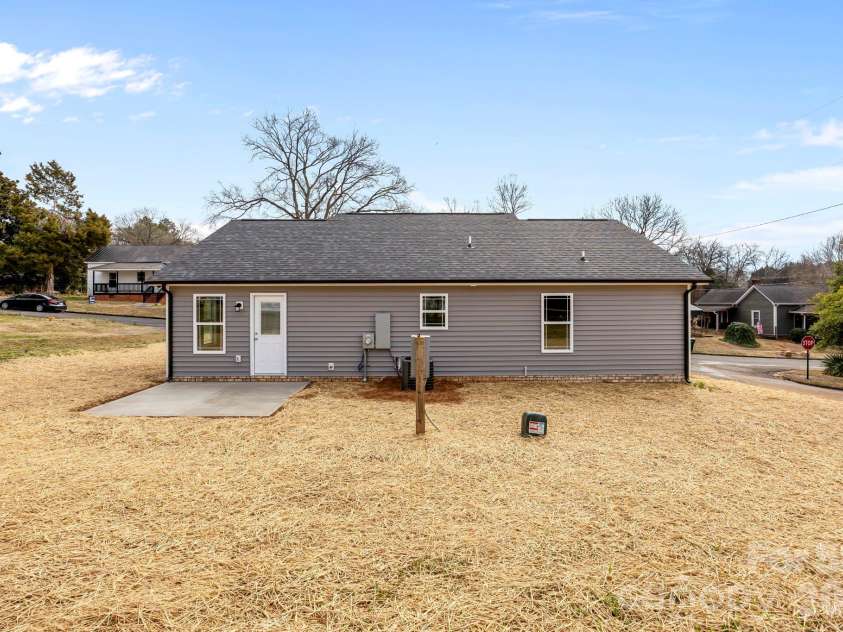 125 Doody Avenue, Norwood, NC 28128.  MLS# CAR4317866, YatesRealty ID 16217. 