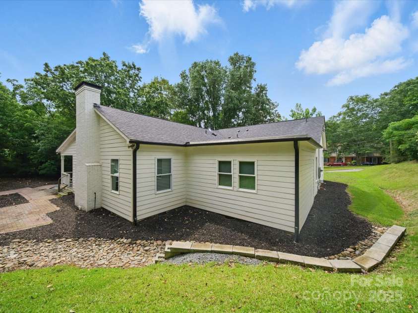 419 Wade Street, Wadesboro, NC 28170.  MLS# CAR4264648, YatesRealty ID 16218. 