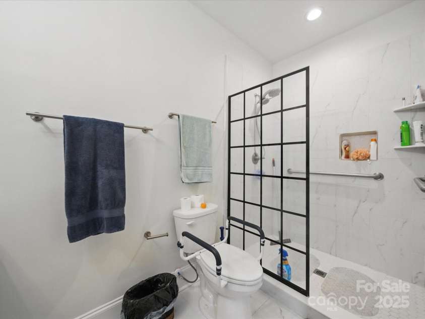 419 Wade Street, Wadesboro, NC 28170.  MLS# CAR4264648, YatesRealty ID 16218. 