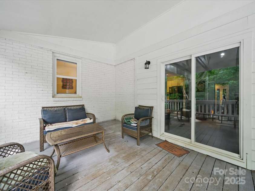 419 Wade Street, Wadesboro, NC 28170.  MLS# CAR4264648, YatesRealty ID 16218. 