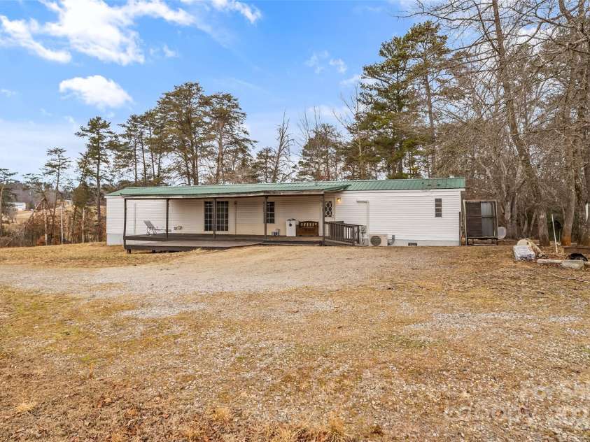 499 Indian Hill Road, Olin, NC 28660.  MLS# CAR4219726, YatesRealty ID 1622. 