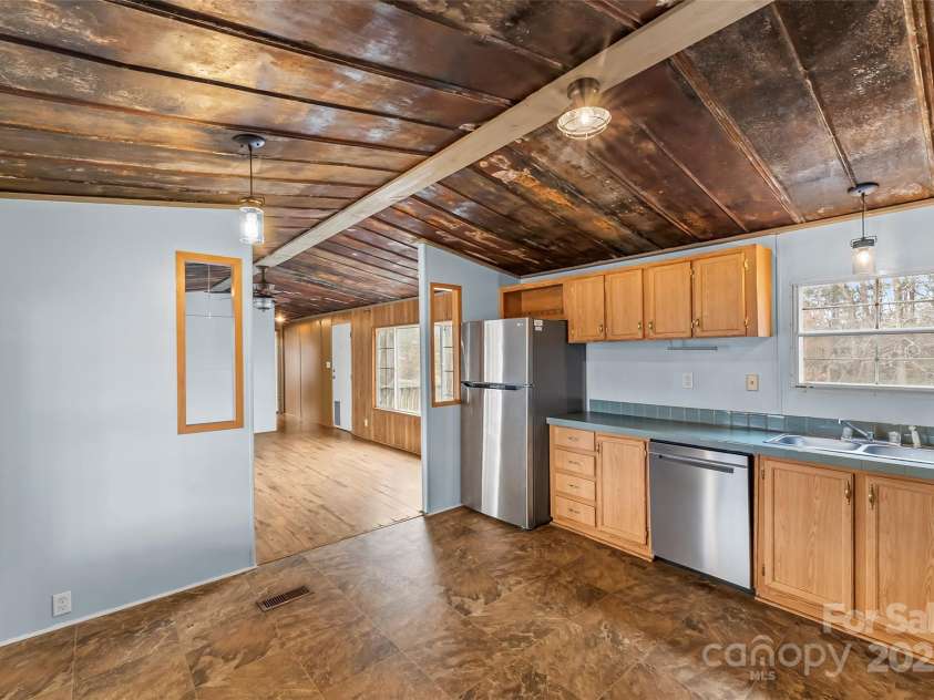 499 Indian Hill Road, Olin, NC 28660.  MLS# CAR4219726, YatesRealty ID 1622. 