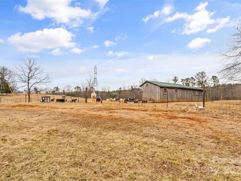 499 Indian Hill Road, Olin, NC 28660.  MLS# CAR4219726, YatesRealty ID 1622. 