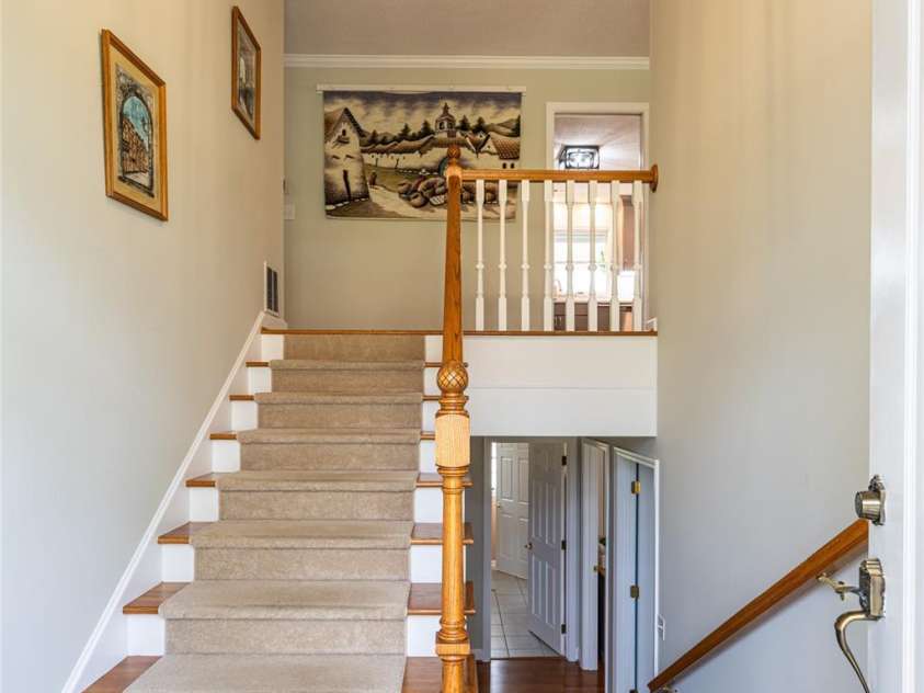 774 Crooked Creek Road, Hendersonville, NC 28739.  MLS# CAR4332331, YatesRealty ID 16220. 