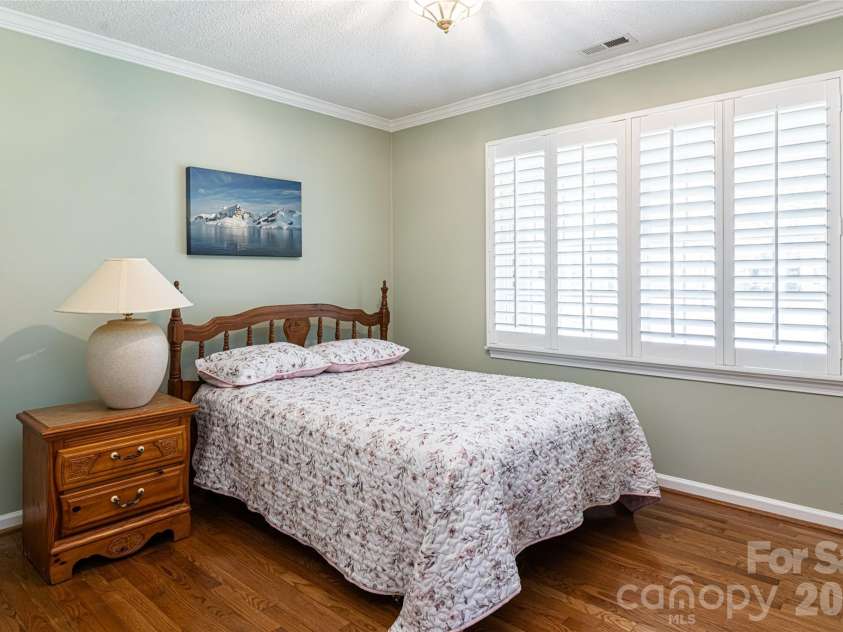 774 Crooked Creek Road, Hendersonville, NC 28739.  MLS# CAR4332331, YatesRealty ID 16220. 