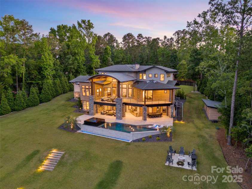 2052 Lake Road, Ridgeway, SC 29130.  MLS# CAR4260921, YatesRealty ID 16221. 