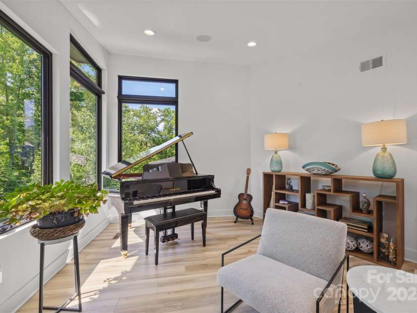 2052 Lake Road, Ridgeway, SC 29130.  MLS# CAR4260921, YatesRealty ID 16221. 