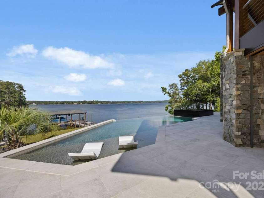 2052 Lake Road, Ridgeway, SC 29130.  MLS# CAR4260921, YatesRealty ID 16221. 