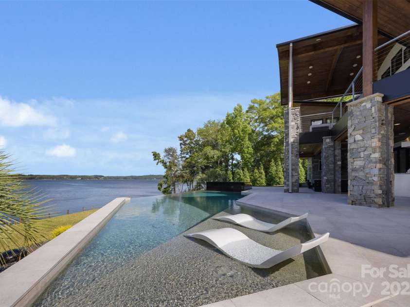 2052 Lake Road, Ridgeway, SC 29130.  MLS# CAR4260921, YatesRealty ID 16221. 