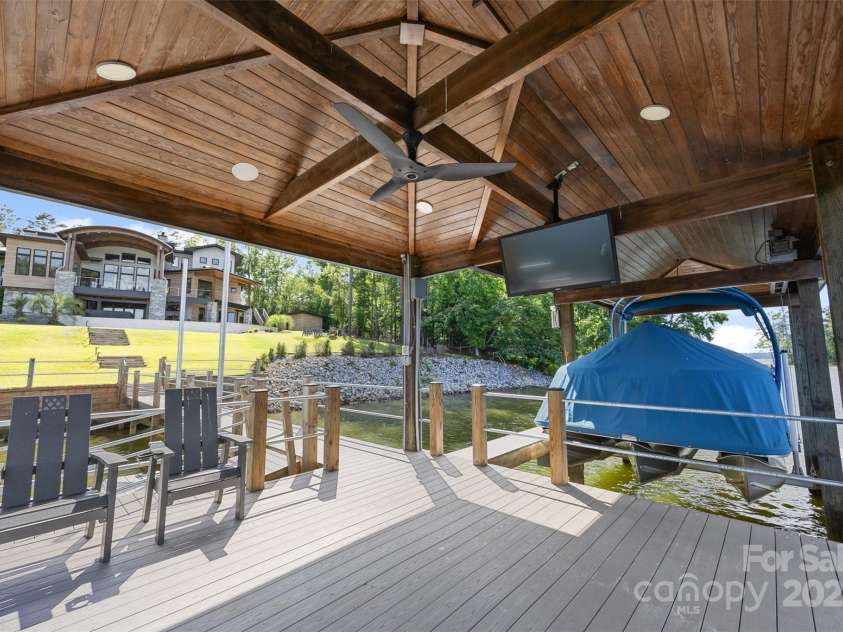 2052 Lake Road, Ridgeway, SC 29130.  MLS# CAR4260921, YatesRealty ID 16221. 