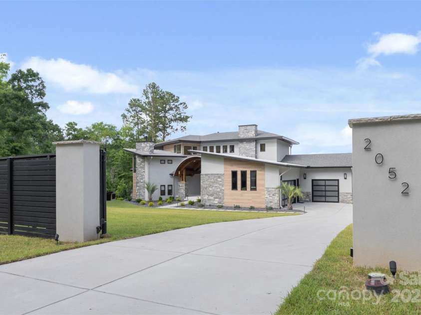 2052 Lake Road, Ridgeway, SC 29130.  MLS# CAR4260921, YatesRealty ID 16221. 
