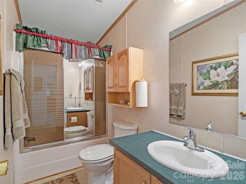 469 Hensley Branch Road, Burnsville, NC 28714.  MLS# CAR4369351, YatesRealty ID 16223. 