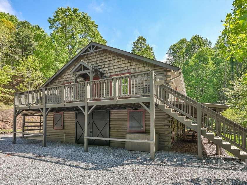 1283 Leafstone Circle, Sylva, NC 28779.  MLS# CAR4265027, YatesRealty ID 16226. 