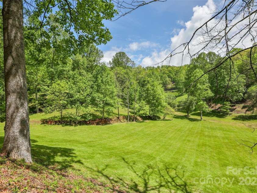 1283 Leafstone Circle, Sylva, NC 28779.  MLS# CAR4265027, YatesRealty ID 16226. 