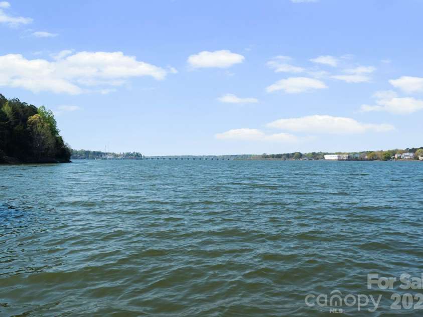 15236 Elena Drive, Charlotte, NC 28278.  MLS# CAR4368720, YatesRealty ID 16227. 