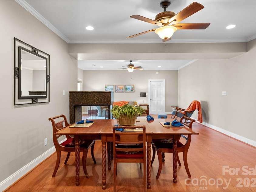 15236 Elena Drive, Charlotte, NC 28278.  MLS# CAR4368720, YatesRealty ID 16227. 