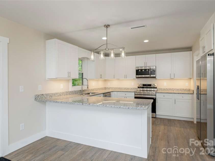 782 Poors Ford Road, Rutherfordton, NC 28139.  MLS# CAR4265456, YatesRealty ID 16229. 